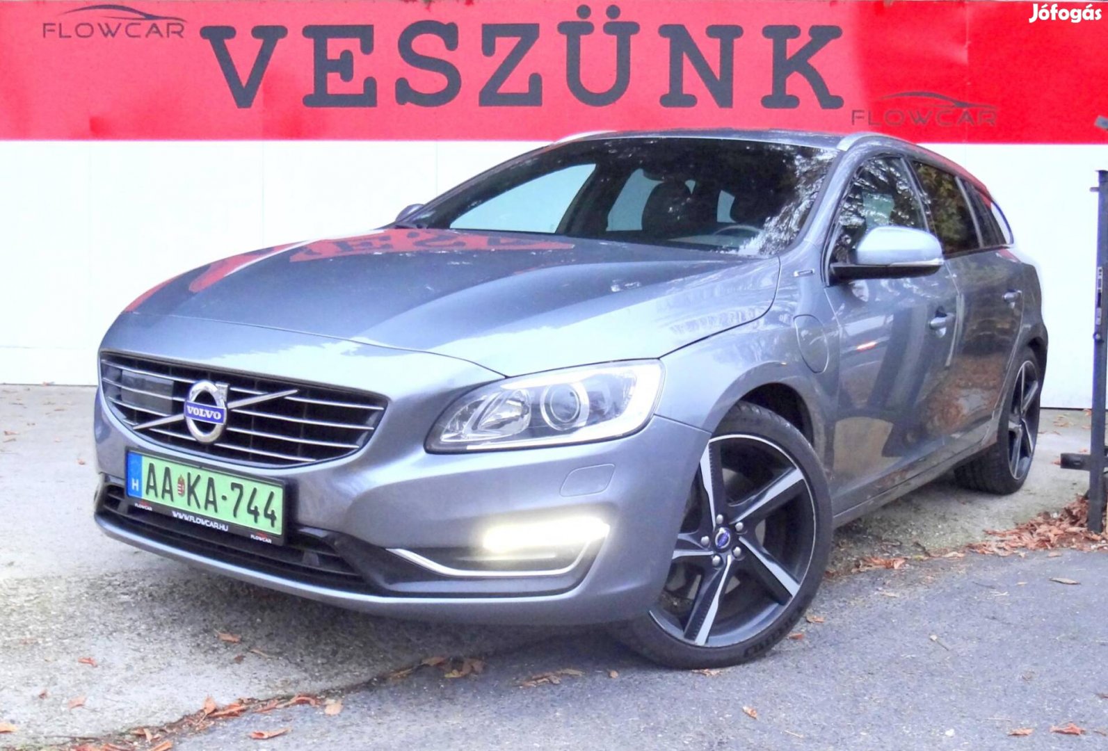 Volvo V60 2.4 D [D6] Phev AWD Summum Geartronic...
